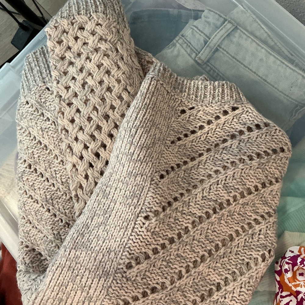 DEX SWEATER